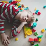 Objawy Aspergera u 10 latka: Jak rozpoznać trudności w zachowaniu