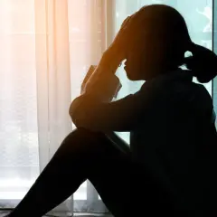 Silna depresja objawy fizyczne: jak rozpoznać ukryte dolegliwości