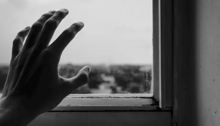 Jak przezwyciężyć lęk przed ludźmi i odzyskać radość z życia