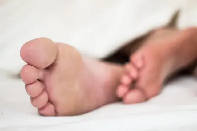 Zdjęcie Co na syndrom niespokojnych nóg: objawy, przyczyny i skuteczne leczenie